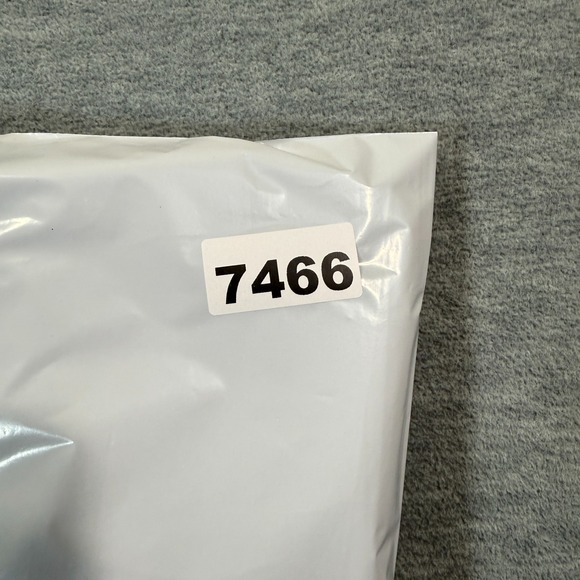 Lululemon Bra Women 12 Light Blue Crossback Wireless Padded Athletic Yoga Top - Picture 6 of 6